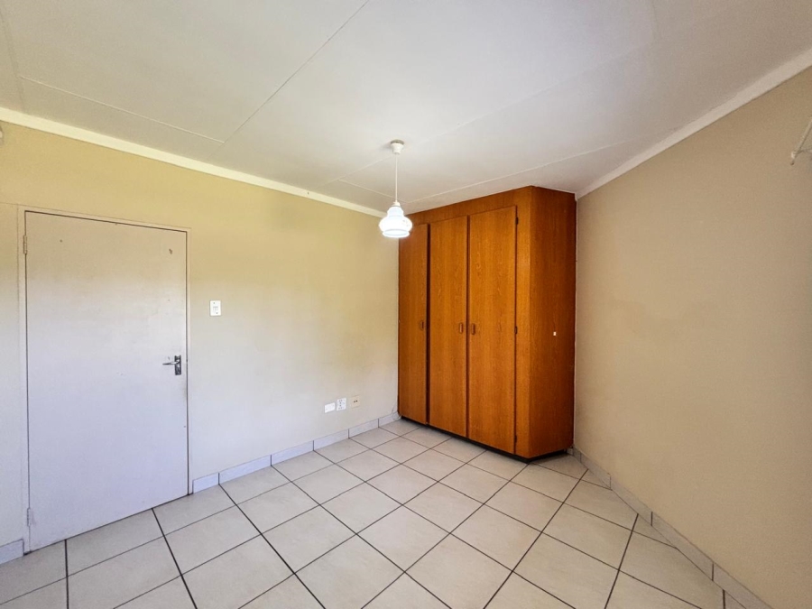 3 Bedroom Property for Sale in Mooivallei Park North West